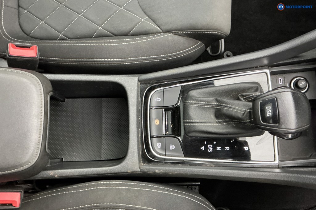 Skoda Karoq Sport Line Automatic Petrol SUV - Stock Number (1607147) - 20th supplementary image