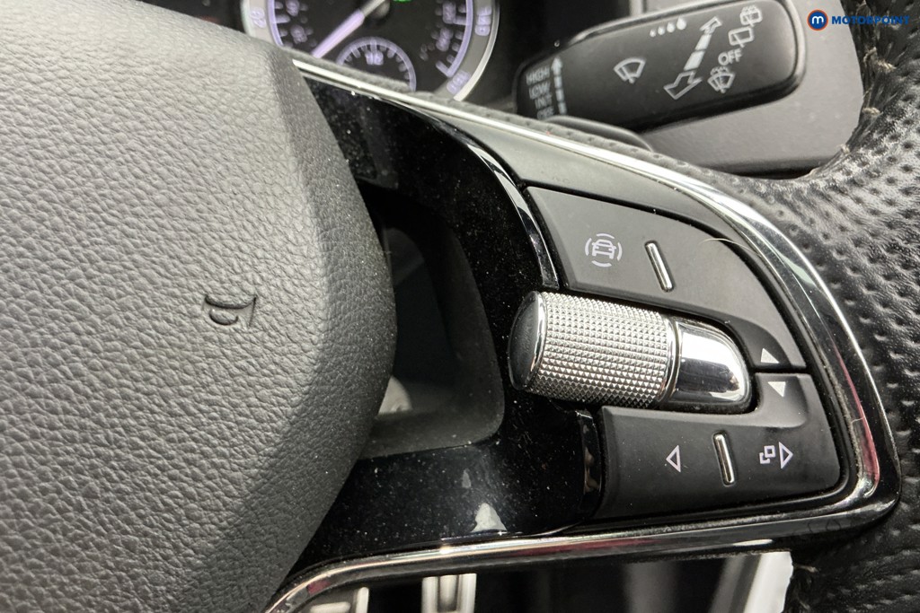 Skoda Karoq Sport Line Automatic Petrol SUV - Stock Number (1607147) - 25th supplementary image