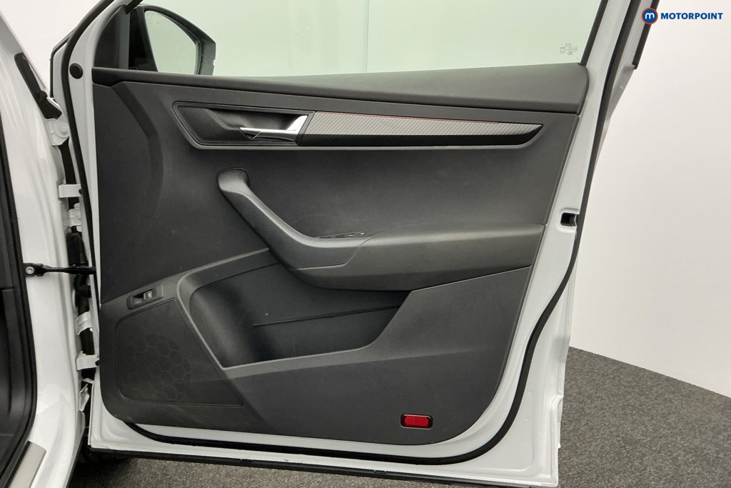 Skoda Karoq Sport Line Automatic Petrol SUV - Stock Number (1607147) - 27th supplementary image