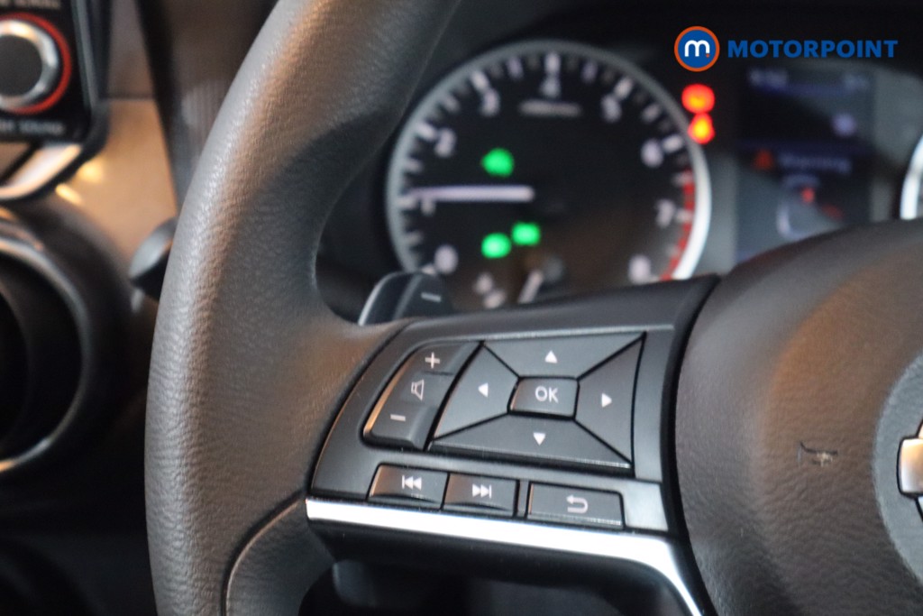 Nissan Juke Acenta Automatic Petrol SUV - Stock Number (1607466) - 7th supplementary image