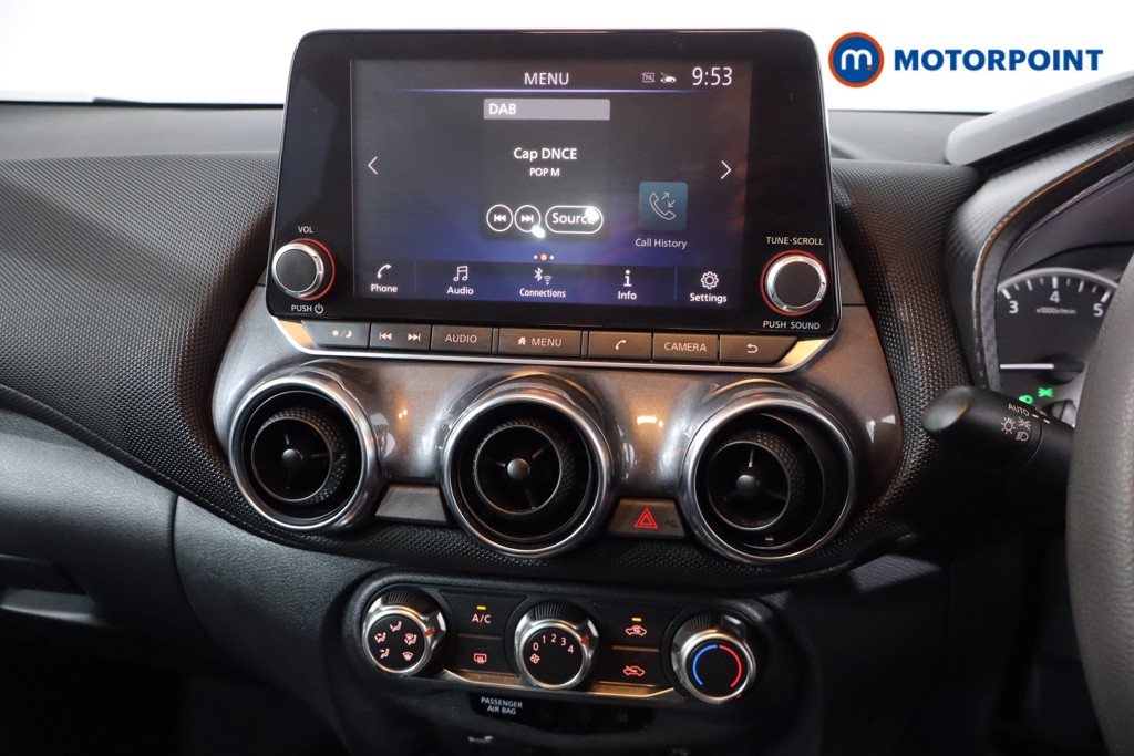 Nissan Juke Acenta Automatic Petrol SUV - Stock Number (1607466) - 15th supplementary image