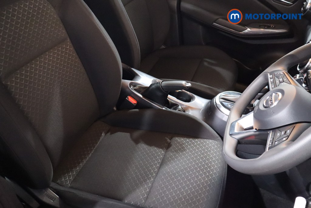 Nissan Juke Acenta Automatic Petrol SUV - Stock Number (1607466) - 23rd supplementary image