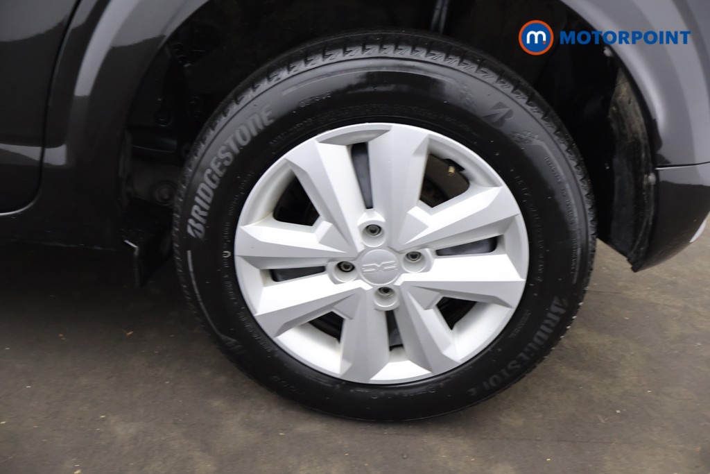 Dacia Sandero Expression Manual Petrol Hatchback - Stock Number (1608387) - 24th supplementary image