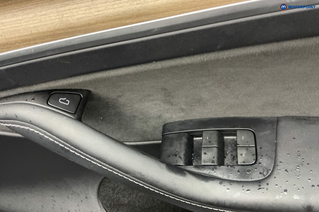 Tesla Model Y Rwd 5Dr Auto Automatic Electric SUV - Stock Number (1608587) - 25th supplementary image