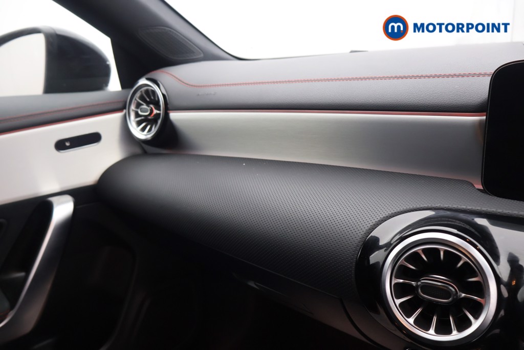 Mercedes-Benz CLA Amg Line Automatic Petrol Estate - Stock Number (1608985) - 10th supplementary image