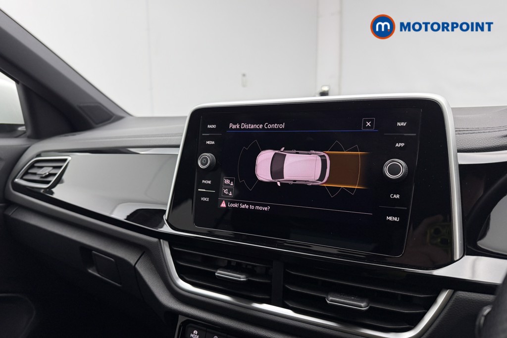 Volkswagen T-Roc R-Line Automatic Petrol SUV - Stock Number (1609538) - 13th supplementary image