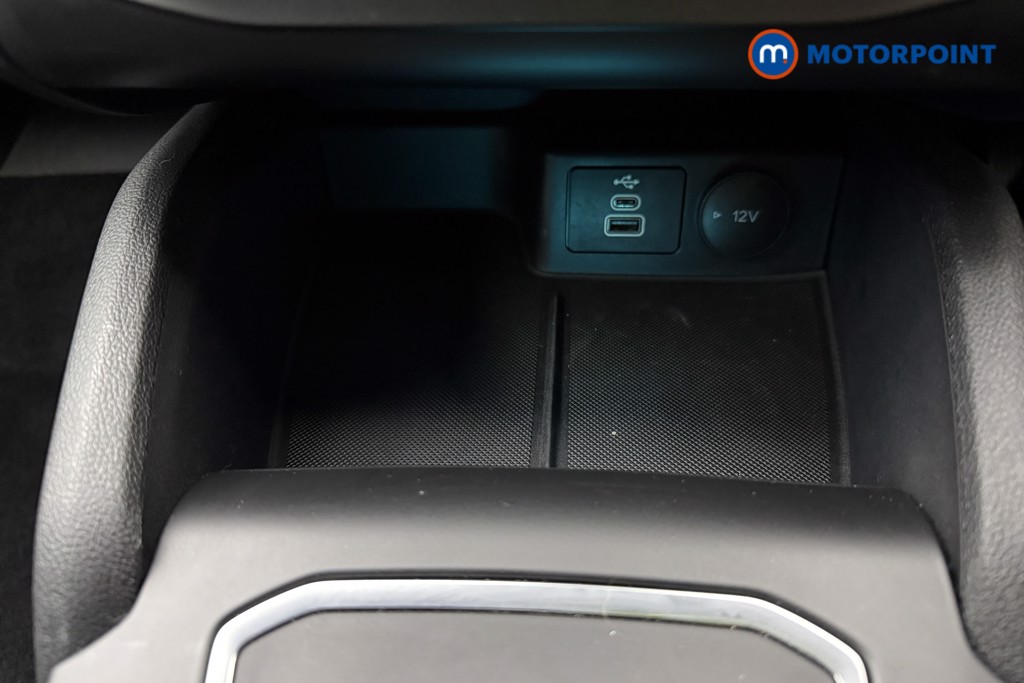 Ford Focus St-Line Automatic Petrol Hatchback - Stock Number (1609884) - 14th supplementary image