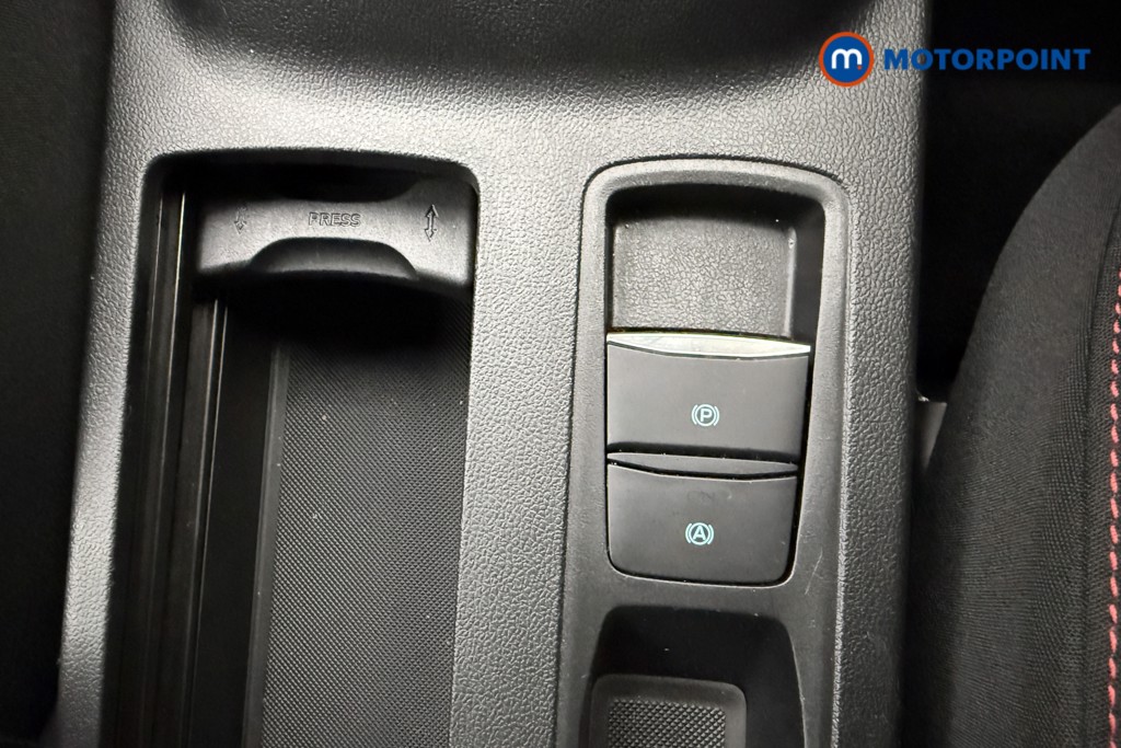 Ford Focus St-Line Automatic Petrol Hatchback - Stock Number (1609884) - 16th supplementary image