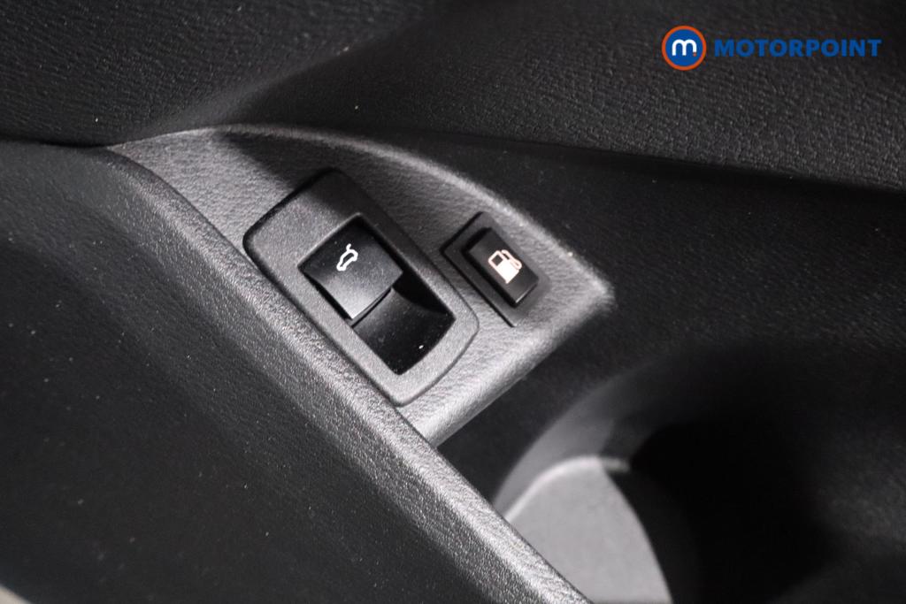 BMW X1 M Sport Automatic Petrol Plug-In Hybrid SUV - Stock Number (1609940) - 17th supplementary image