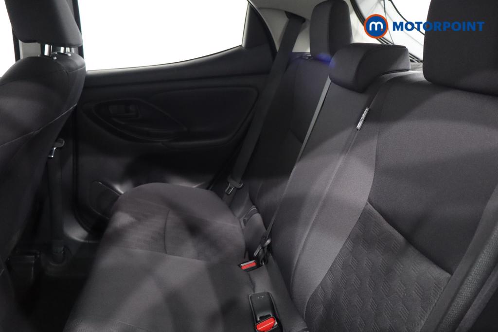 Toyota Yaris Icon Automatic Petrol-Electric Hybrid Hatchback - Stock Number (1610255) - 11th supplementary image