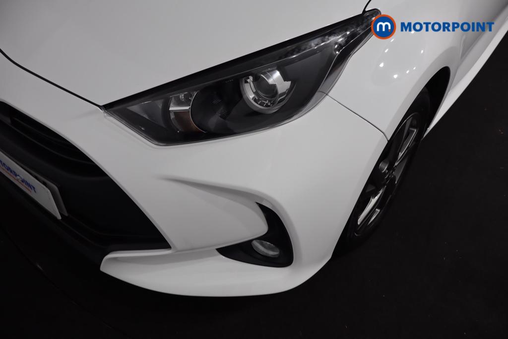Toyota Yaris Icon Automatic Petrol-Electric Hybrid Hatchback - Stock Number (1610255) - 17th supplementary image