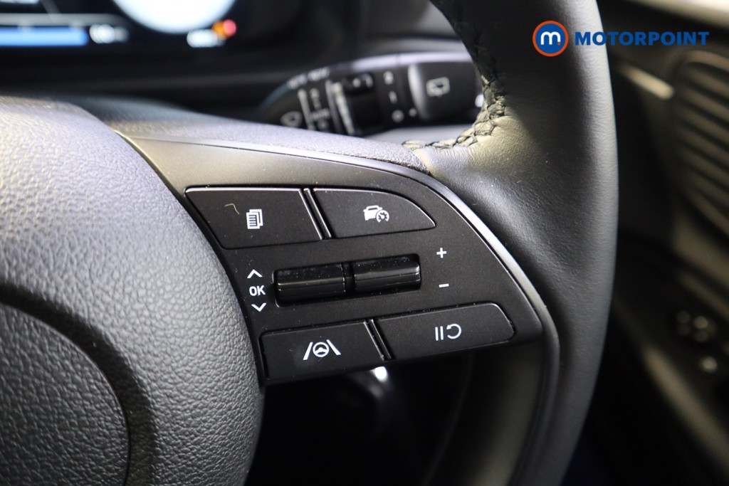 Hyundai I20 Premium Manual Petrol Hatchback - Stock Number (1610702) - 4th supplementary image