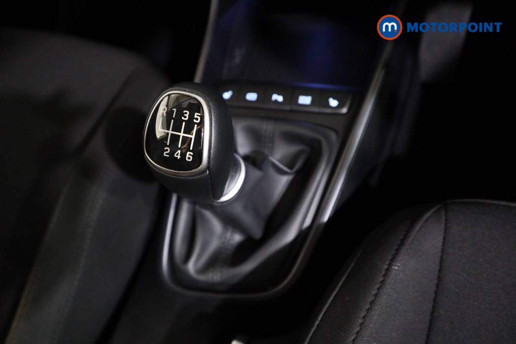 Hyundai I20 Premium Manual Petrol Hatchback - Stock Number (1610702) - 10th supplementary image