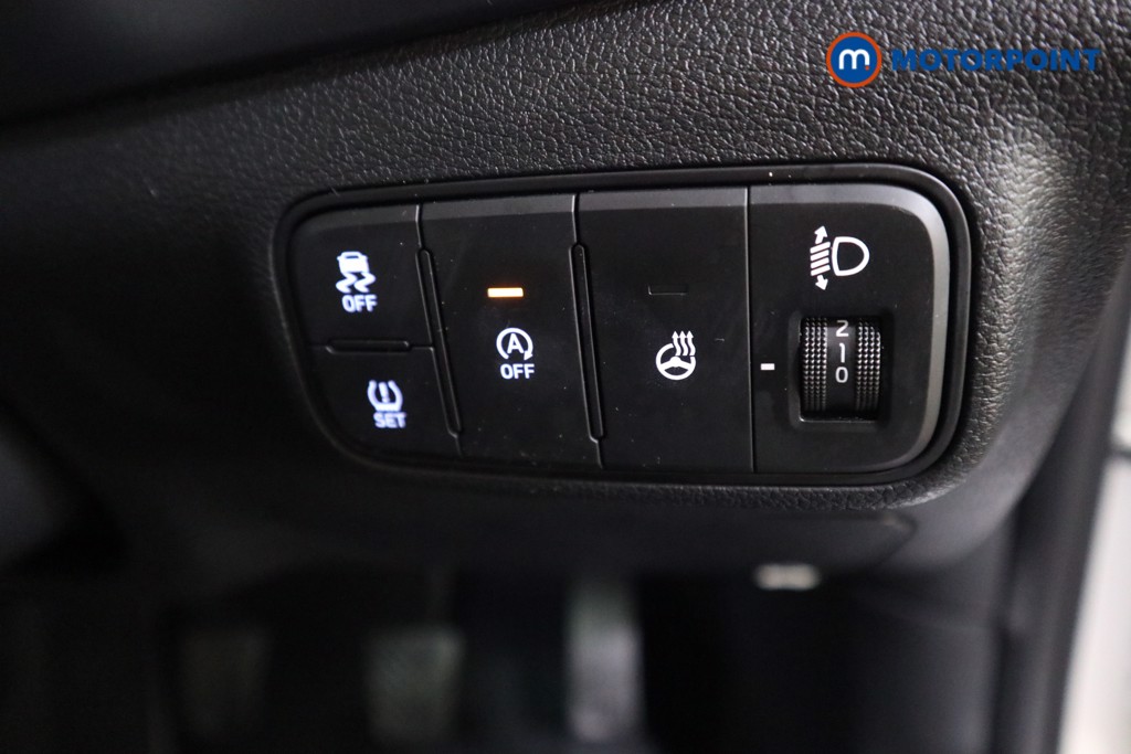 Hyundai I20 Premium Manual Petrol Hatchback - Stock Number (1610702) - 12th supplementary image