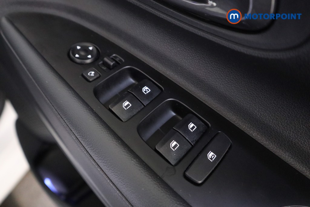 Hyundai I20 Premium Manual Petrol Hatchback - Stock Number (1610702) - 13th supplementary image