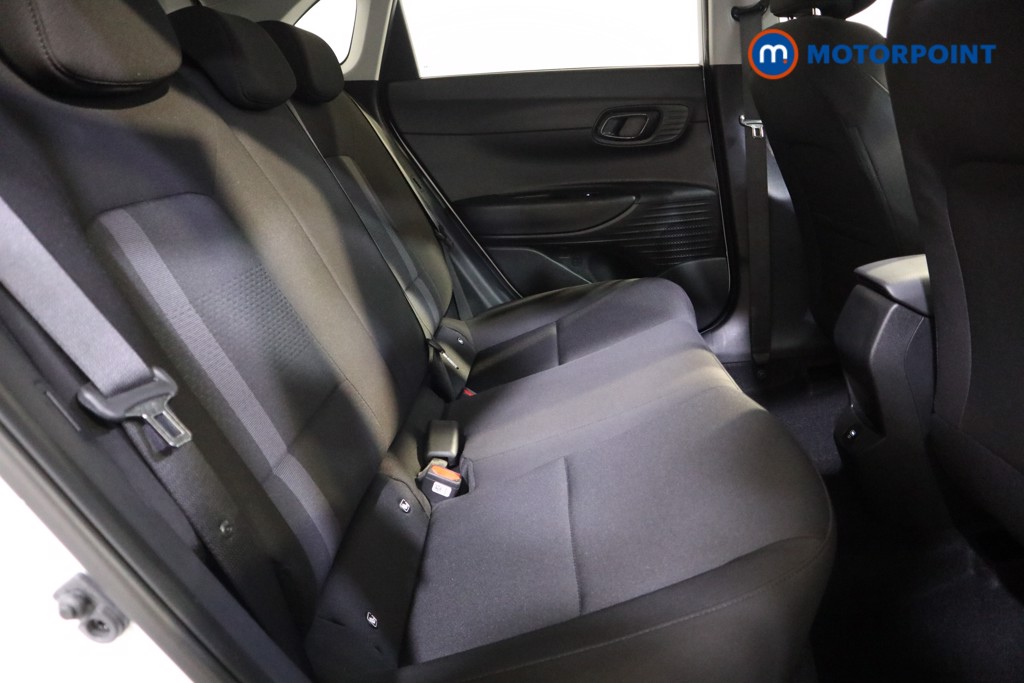 Hyundai I20 Premium Manual Petrol Hatchback - Stock Number (1610702) - 15th supplementary image