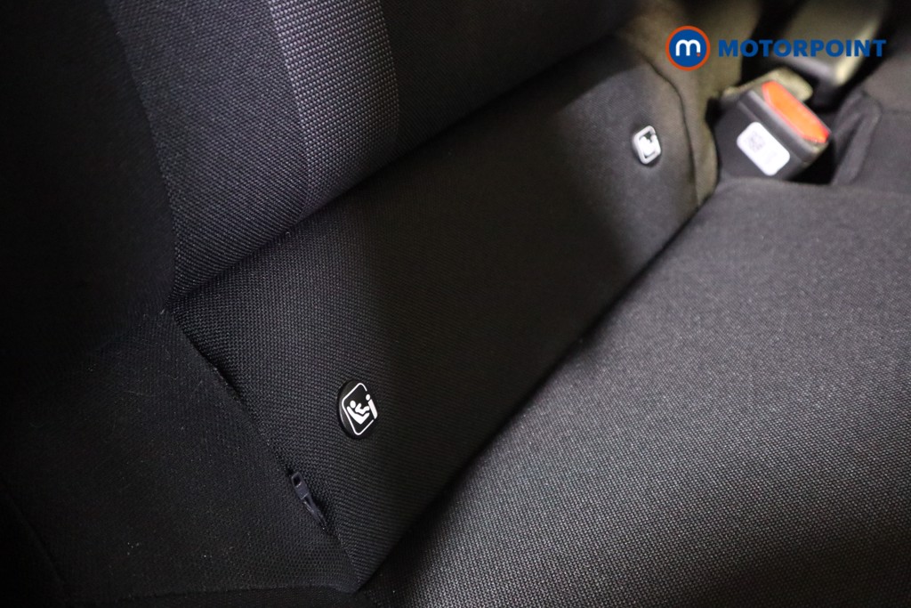 Hyundai I20 Premium Manual Petrol Hatchback - Stock Number (1610702) - 16th supplementary image