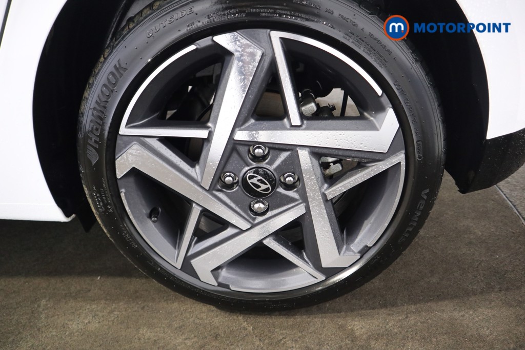 Hyundai I20 Premium Manual Petrol Hatchback - Stock Number (1610702) - 23rd supplementary image