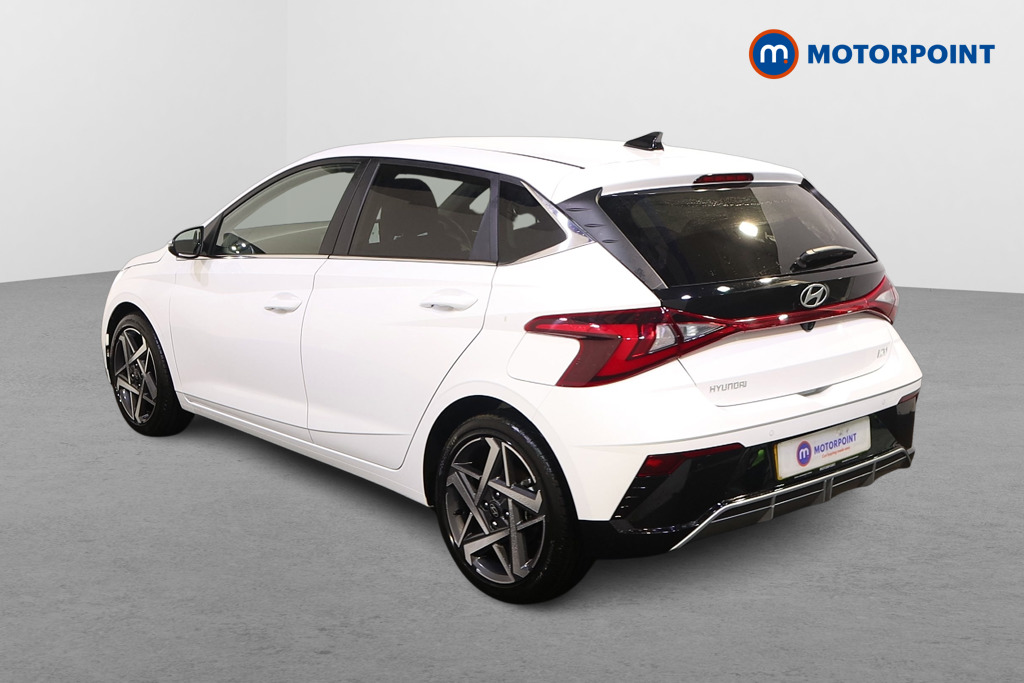 Hyundai I20 Premium Manual Petrol Hatchback - Stock Number (1610702) - Passenger side rear corner