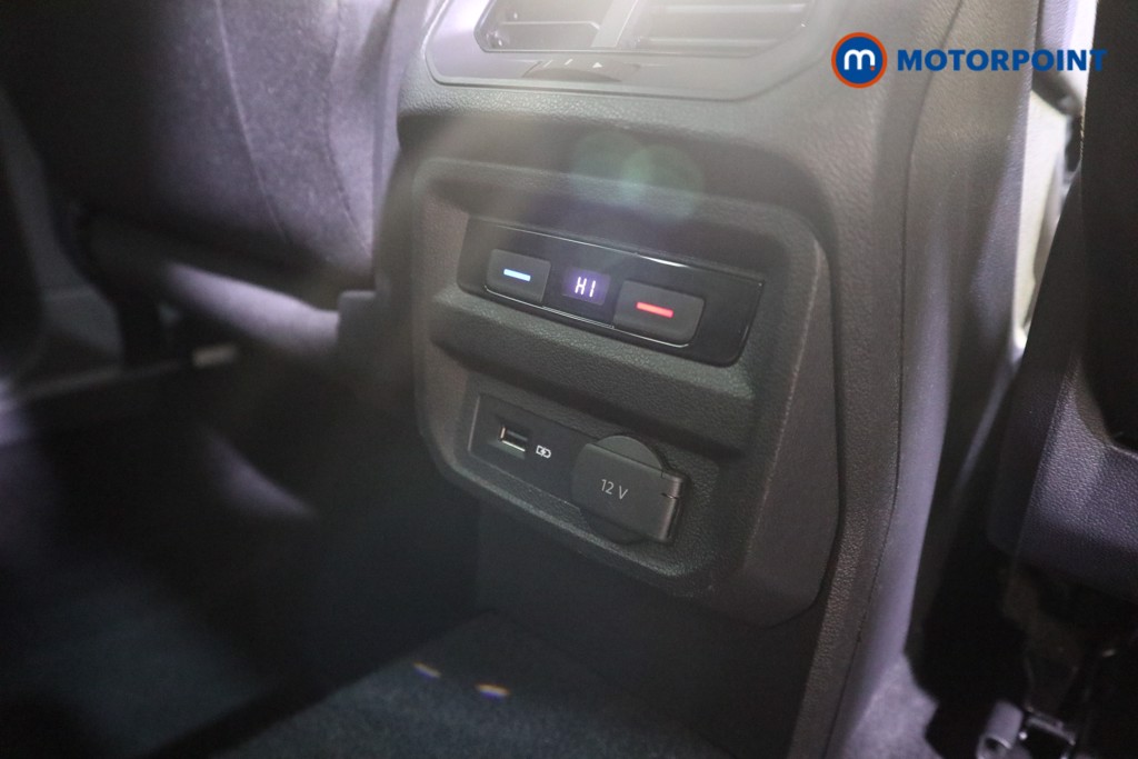 Volkswagen Tiguan SEL Automatic Petrol SUV - Stock Number (1611087) - 21st supplementary image