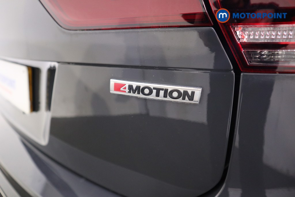 Volkswagen Tiguan SEL Automatic Petrol SUV - Stock Number (1611087) - 32nd supplementary image