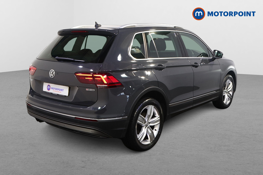 Volkswagen Tiguan SEL Automatic Petrol SUV - Stock Number (1611087) - Drivers side rear corner