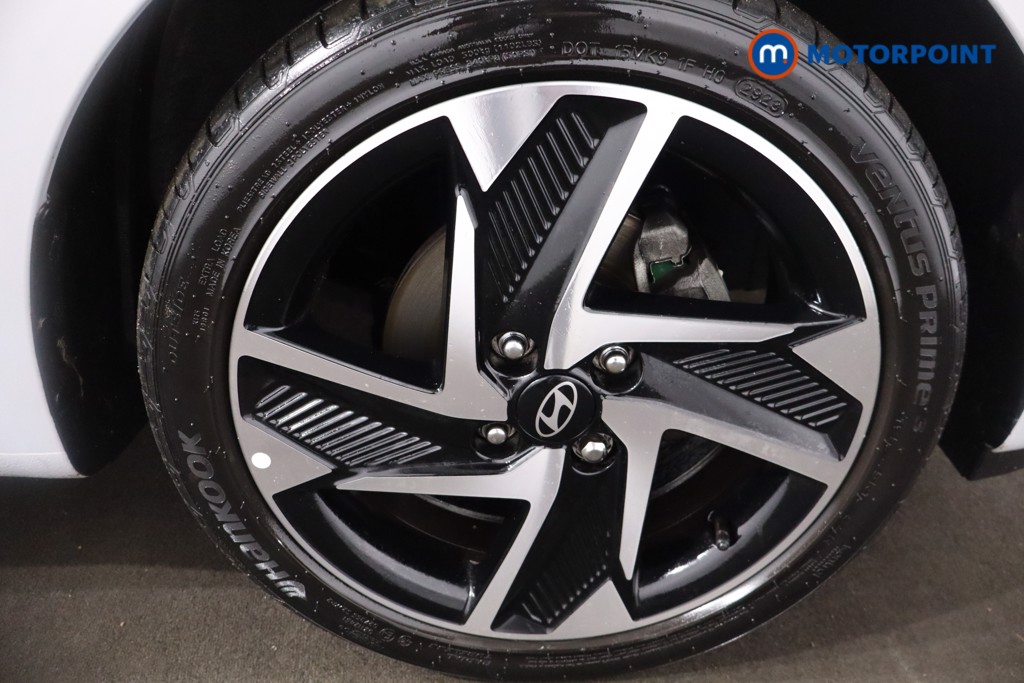 Hyundai I10 Premium Automatic Petrol Hatchback - Stock Number (1611416) - 10th supplementary image