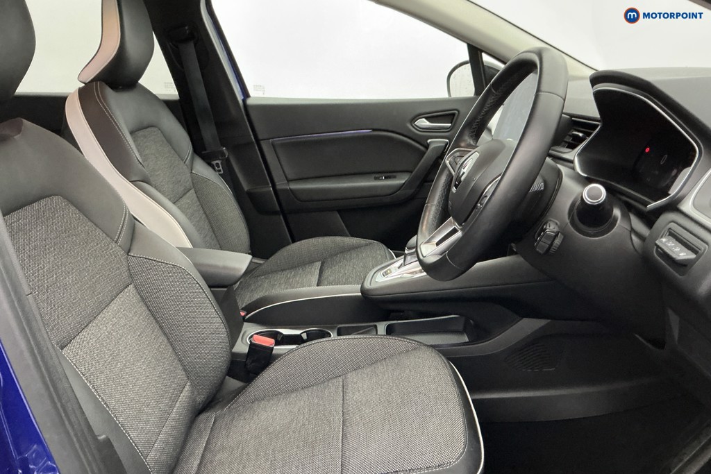 Renault Captur S Edition Automatic Petrol Plug-In Hybrid SUV - Stock Number (1611551) - 8th supplementary image