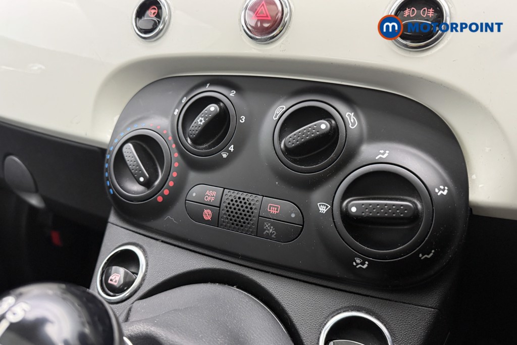 Fiat 500 Lounge Manual Petrol Hatchback - Stock Number (1611566) - 12th supplementary image