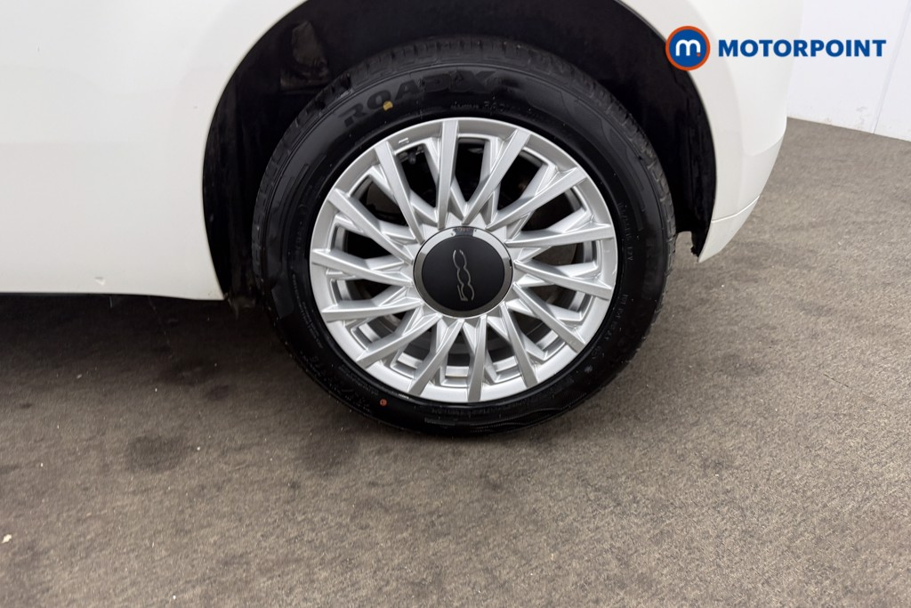 Fiat 500 Lounge Manual Petrol Hatchback - Stock Number (1611566) - 21st supplementary image