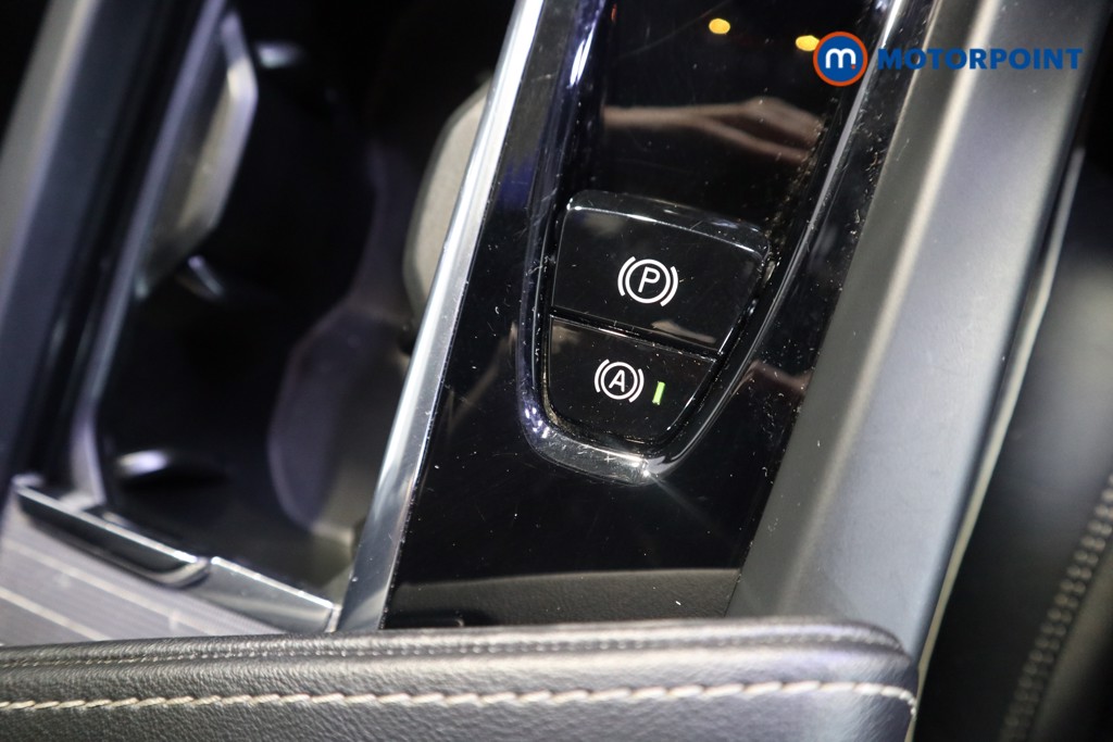 Volvo Xc60 R Design Automatic Petrol Plug-In Hybrid SUV - Stock Number (1611617) - 10th supplementary image