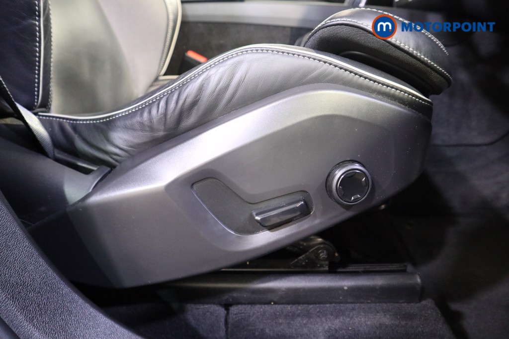 Volvo Xc60 R Design Automatic Petrol Plug-In Hybrid SUV - Stock Number (1611617) - 15th supplementary image