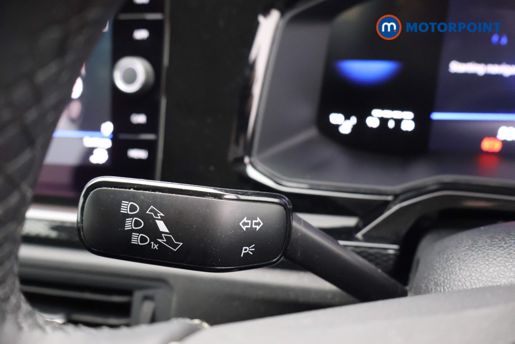 Volkswagen Polo Life Manual Petrol Hatchback - Stock Number (1611718) - 5th supplementary image