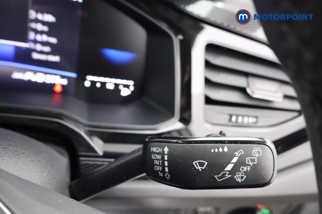 Volkswagen Polo Life Manual Petrol Hatchback - Stock Number (1611718) - 6th supplementary image