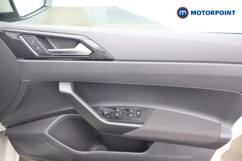 Volkswagen Polo Life Manual Petrol Hatchback - Stock Number (1611718) - 12th supplementary image