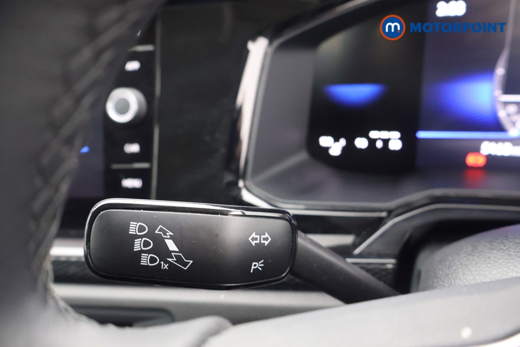 Volkswagen Polo Life Manual Petrol Hatchback - Stock Number (1611724) - 5th supplementary image