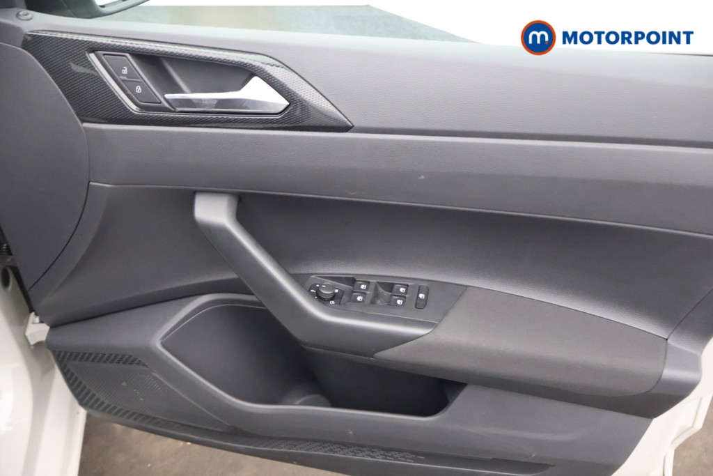 Volkswagen Polo Life Manual Petrol Hatchback - Stock Number (1611724) - 8th supplementary image