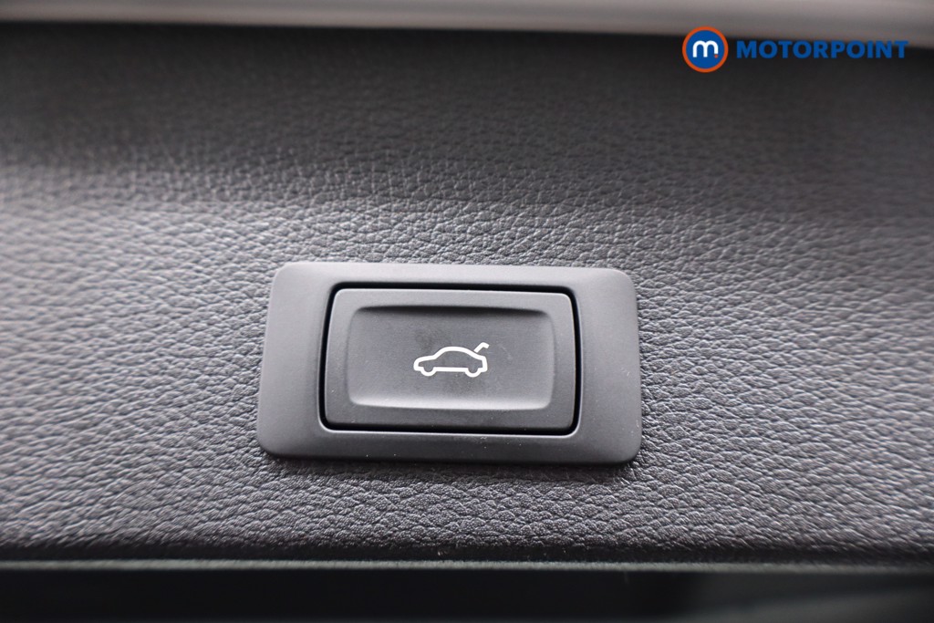 Audi Q2 S Line Automatic Petrol SUV - Stock Number (1611947) - 37th supplementary image