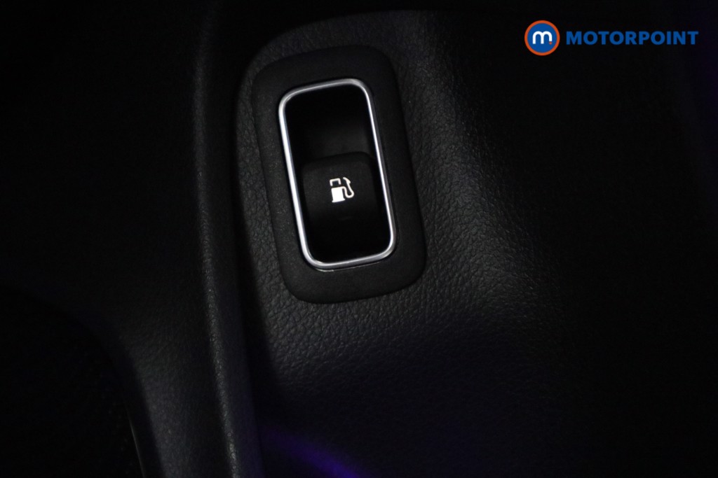 Mercedes-Benz CLA Amg Line Automatic Petrol Plug-In Hybrid Coupe - Stock Number (1612099) - 13th supplementary image