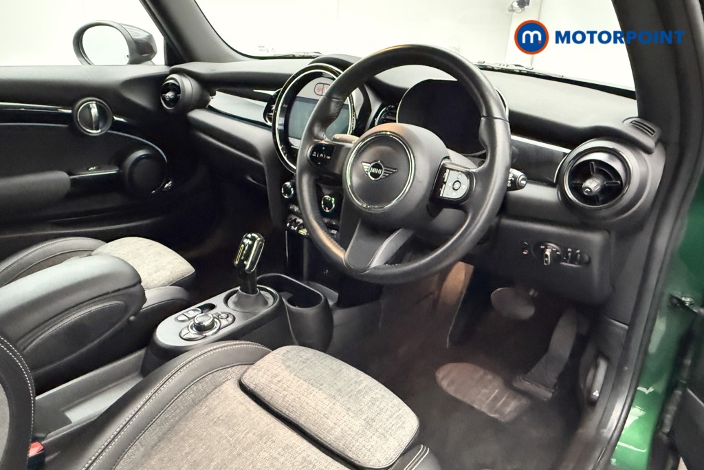 Mini Hatchback Cooper S Level 2 Automatic Electric Hatchback - Stock Number (1612328) - 5th supplementary image