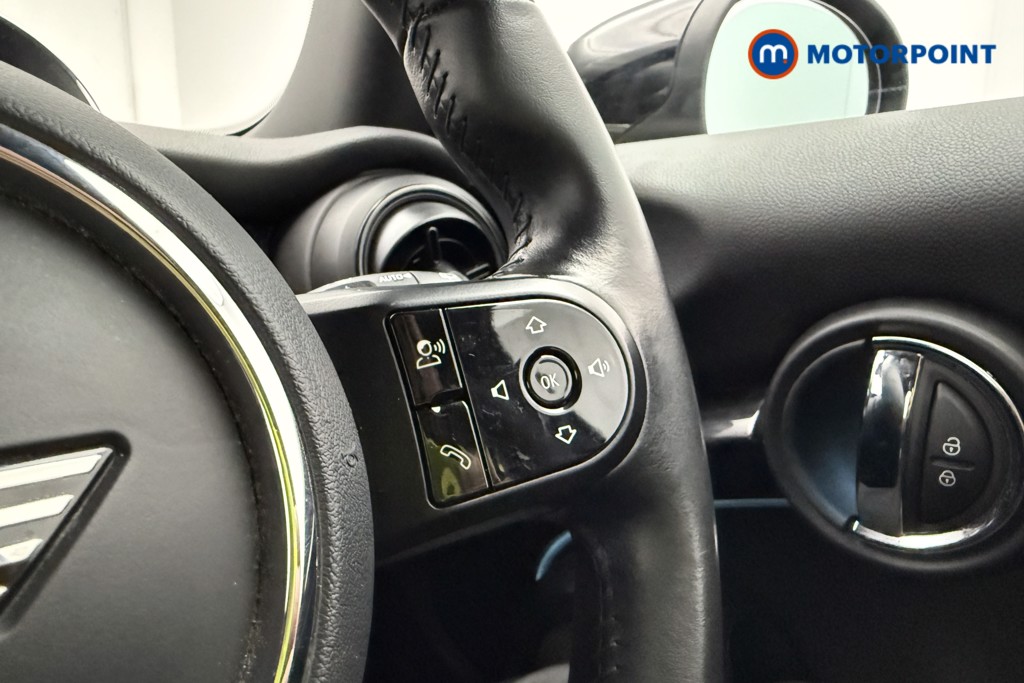 Mini Hatchback Cooper S Level 2 Automatic Electric Hatchback - Stock Number (1612328) - 7th supplementary image