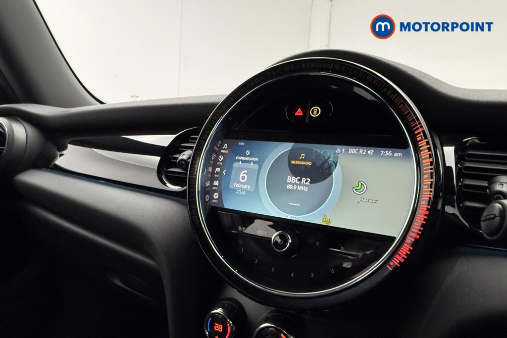 Mini Hatchback Cooper S Level 2 Automatic Electric Hatchback - Stock Number (1612328) - 9th supplementary image