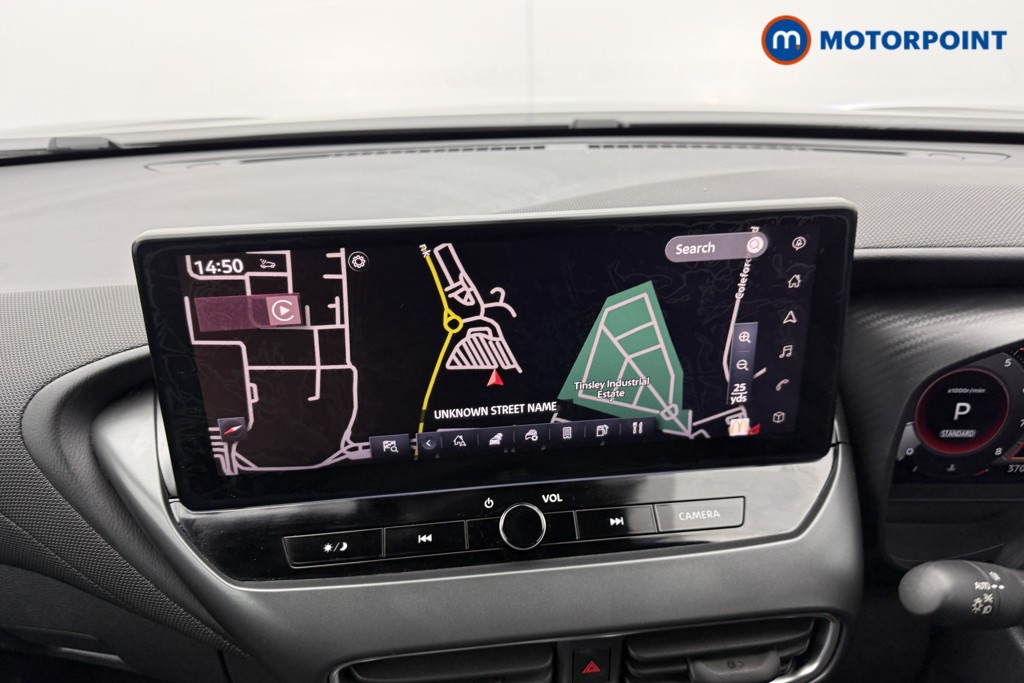 Nissan Juke N-Connecta Automatic Petrol SUV - Stock Number (1612799) - 2nd supplementary image