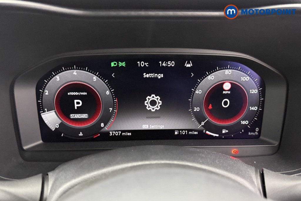 Nissan Juke N-Connecta Automatic Petrol SUV - Stock Number (1612799) - 5th supplementary image