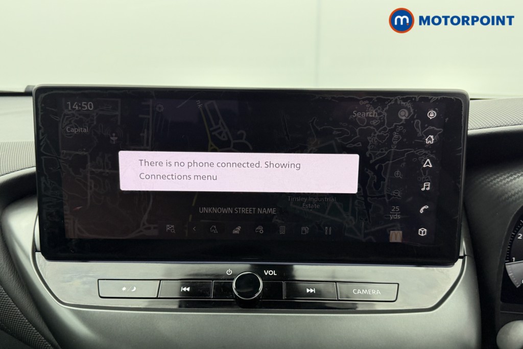 Nissan Juke N-Connecta Automatic Petrol SUV - Stock Number (1612799) - 9th supplementary image