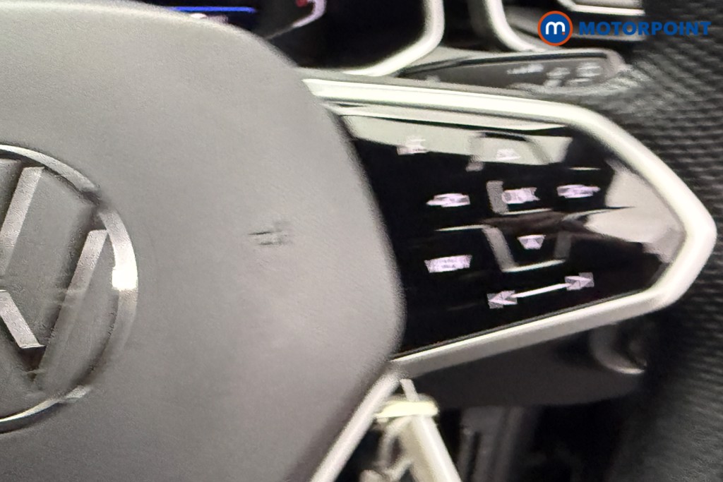 Volkswagen T-Roc R-Line Manual Petrol SUV - Stock Number (1612814) - 15th supplementary image
