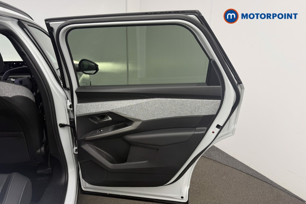 Peugeot 5008 Allure Automatic Petrol SUV - Stock Number (1612875) - 15th supplementary image