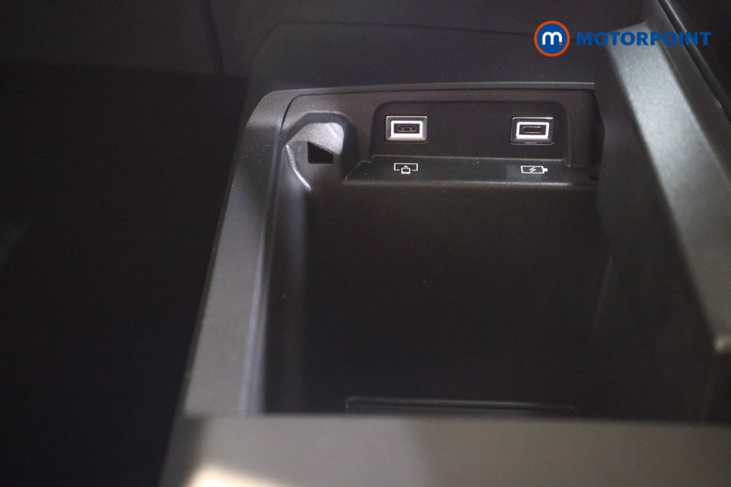 Peugeot 5008 Allure Automatic Petrol SUV - Stock Number (1612909) - 13th supplementary image