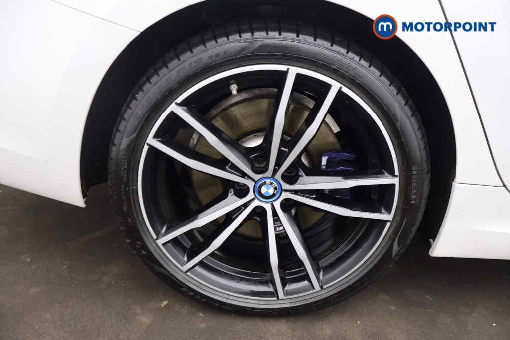 BMW 3 Series M Sport Automatic Petrol Plug-In Hybrid Saloon - Stock Number (1612940) - 21st supplementary image