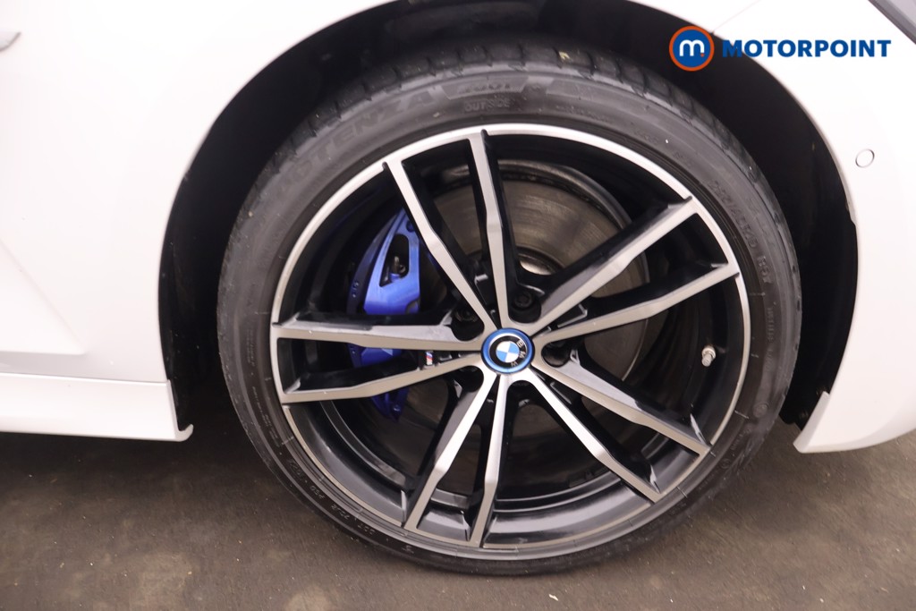 BMW 3 Series M Sport Automatic Petrol Plug-In Hybrid Saloon - Stock Number (1612940) - 22nd supplementary image